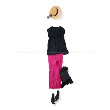 TOMORROWLAND collectionトゥモローランドコレクション／Vネック