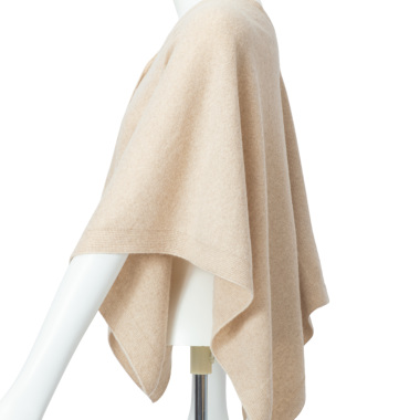 KK クローゼット　DEMAIN ドゥマン ニットケープ ベージュ DEMAIN ドゥマン／ニットケープ(beige)｜Outer｜Kyoko Kikuchi's