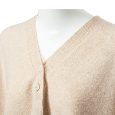 KK クローゼット　DEMAIN ドゥマン ニットケープ ベージュ DEMAIN ドゥマン／ニットケープ(beige)｜Outer｜Kyoko Kikuchi's