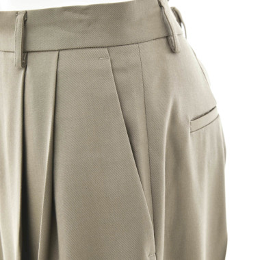 SOLソル ／2タックパンツ (khaki）｜Pants｜Kyoko Kikuchi's Closet