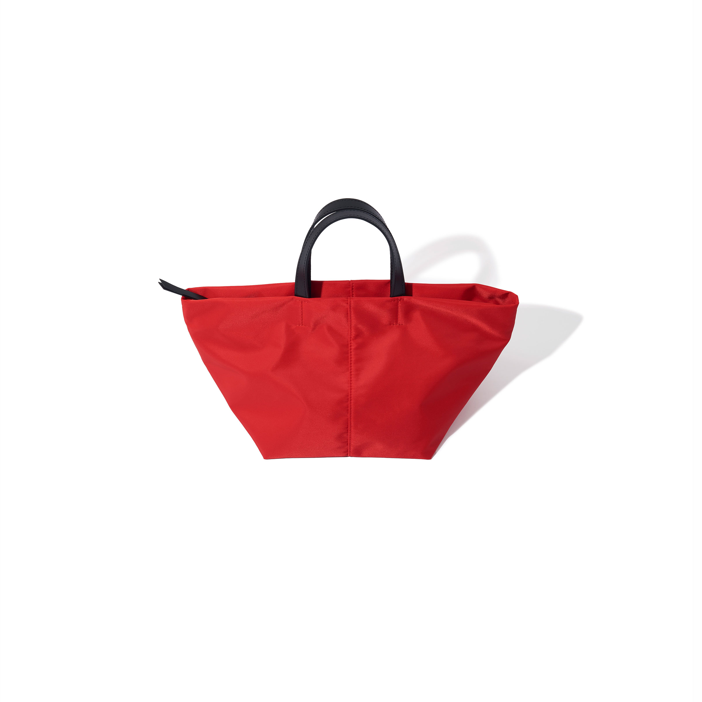 PRADA 赤 ナイロン バッグ Borsa in Tessuto 赤いナイロンバッグ PRADA