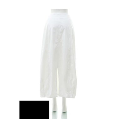 新品　コルセットコクーンスカート ホワイト　36 MAHA マハ／コクーンスカート（white)｜Skirt｜Kyoko Kikuchi's