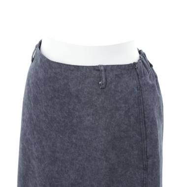 MAHA マハ ／ボックススカートkk-closet 菊池京子さん MAHA マハ ／ボックススカート（shadow navy)｜Skirt｜Kyoko Kikuchi's